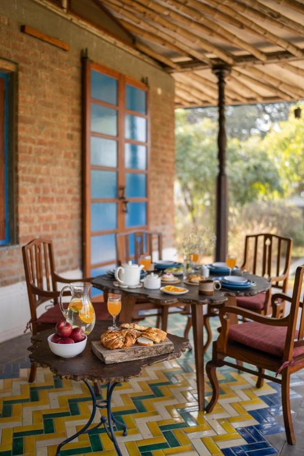 Lohonostays Bamboo House Sadhrana Bagh Gurgaon Eksteriør billede